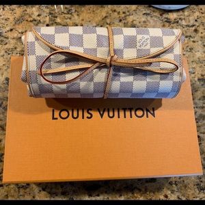 Louis Vuitton canvas Damier foldable jewelry pouch